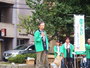 今年も広島平和記念公園一斉清掃を行いました