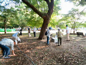 今年も広島平和記念公園一斉清掃を行いました